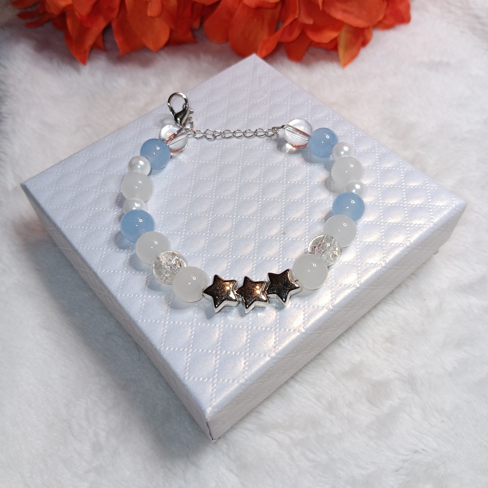 Elegant Star Charm Bracelet